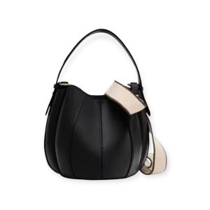 Chic Pleated Bucket Bag in Classic Black
